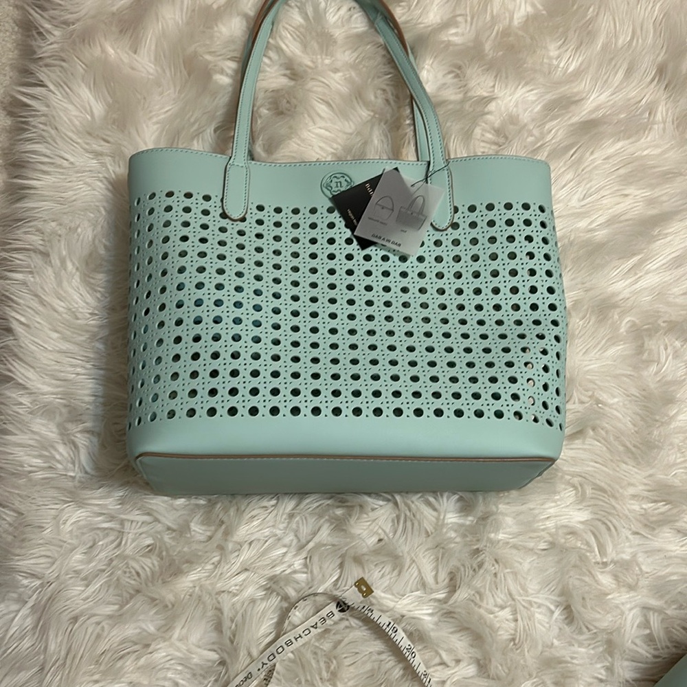 NWT, NANETTE LEPORE Mint Green Tote Bag - Picture 7 of 11